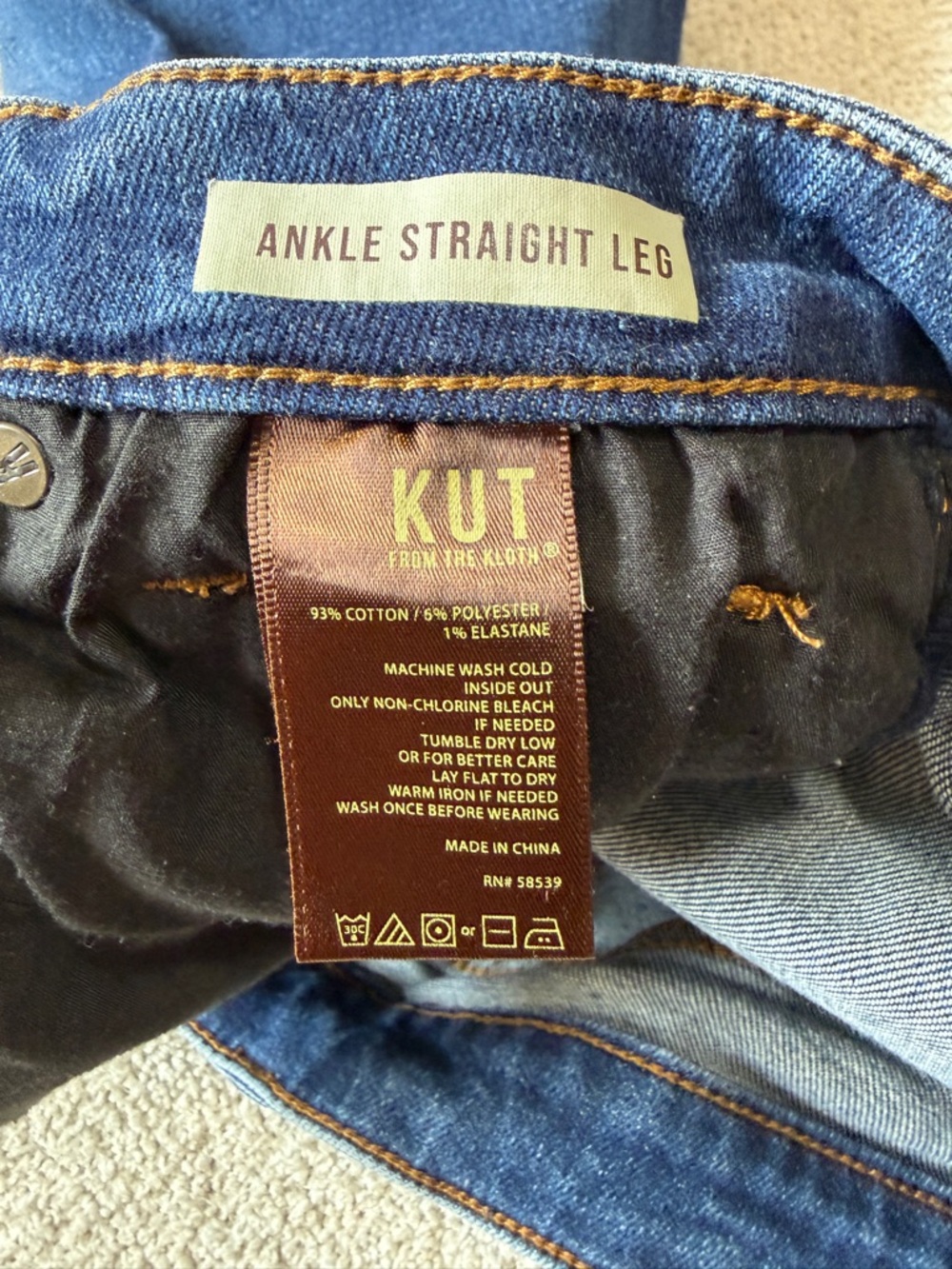 Kut from the Kloth Catherine High Rise Ankle Straight Jeans Women’s 8 - Picture 6 of 7